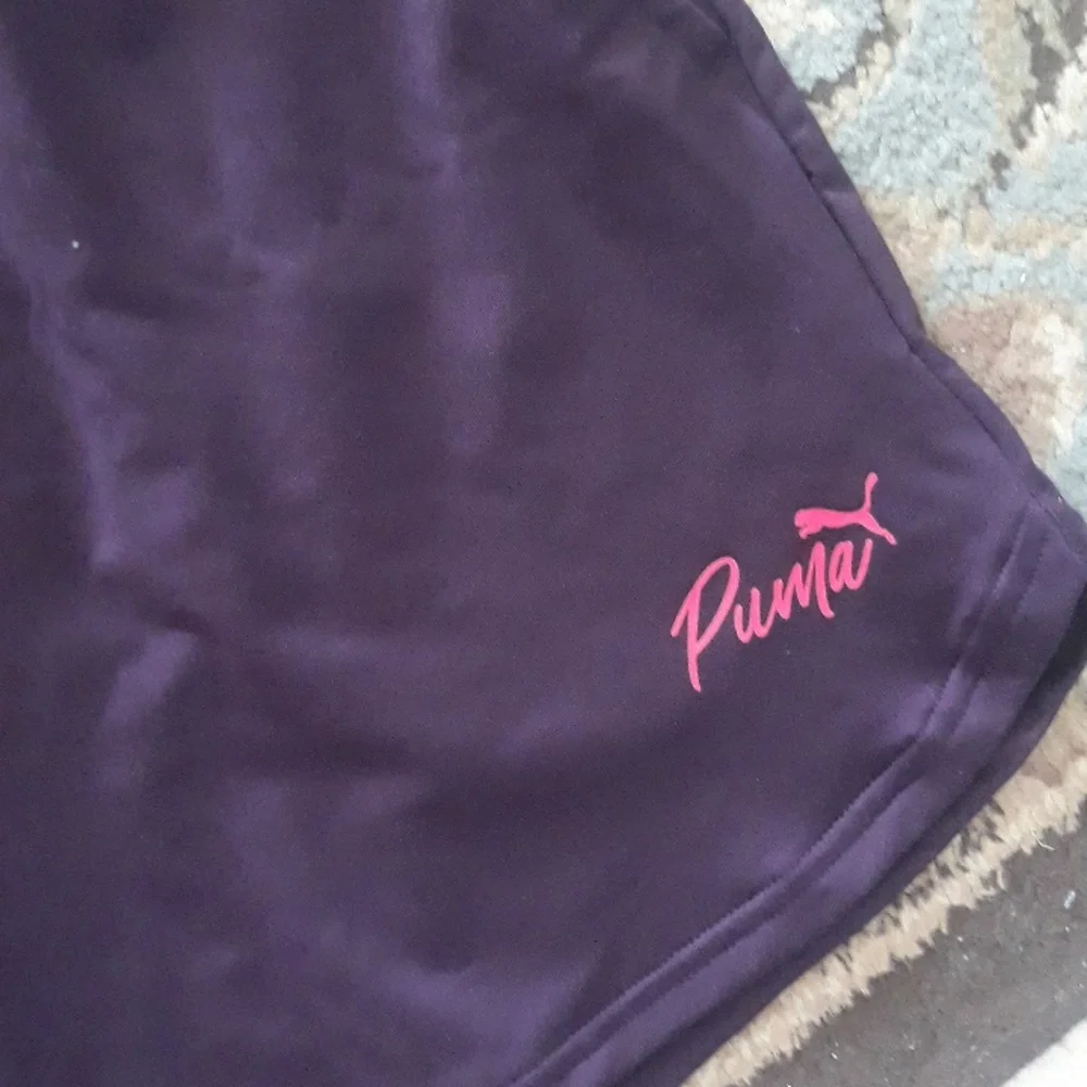 Puma ladies shorts - Picture 4 of 16